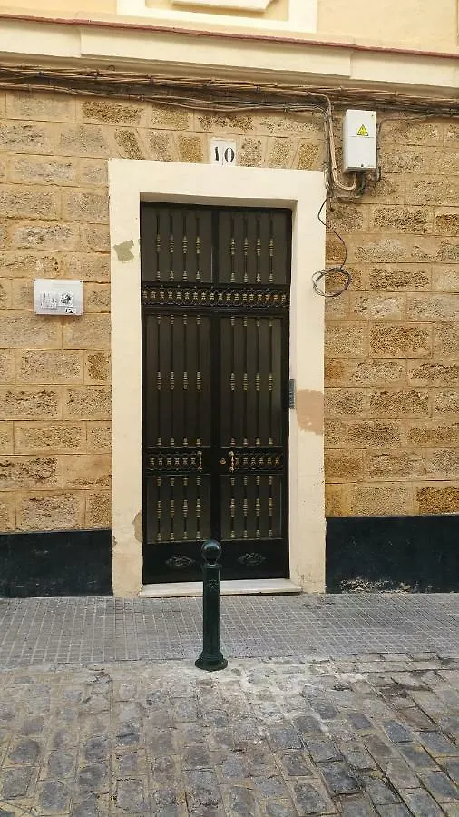 Apartamento Entre El Falla Y La Caleta Cadiz Apartment